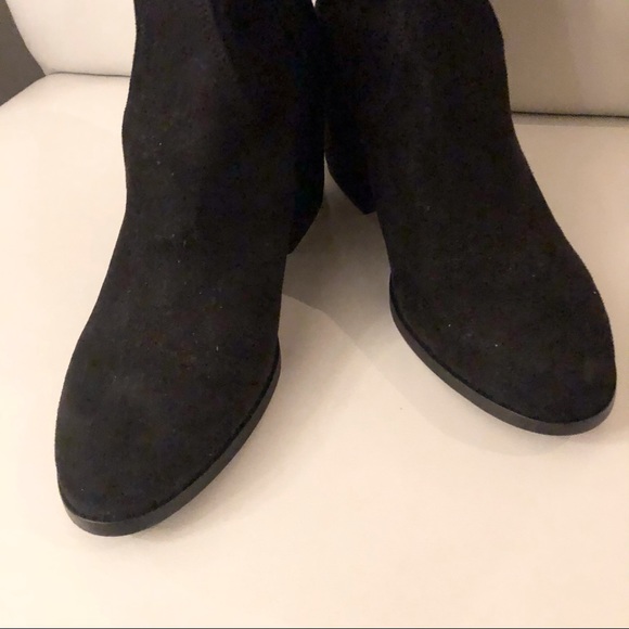 LIKE NEW! Vero Cuoio Thigh High Faux Suede Boots - Picture 4 of 10